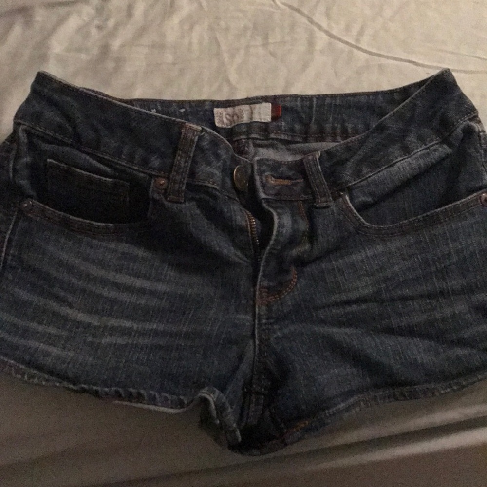 Juniors jean shorts.